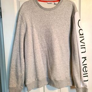 Calvin Klien sweatshirt
